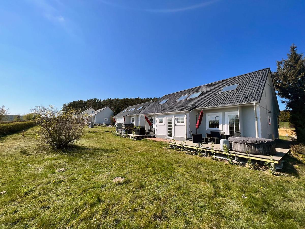 Ferienhaeuser Insel Usedom Haus Samara 8 - Blick Aufs Achterwasser! Whirlpool Und Sauna Lutow Exterior photo