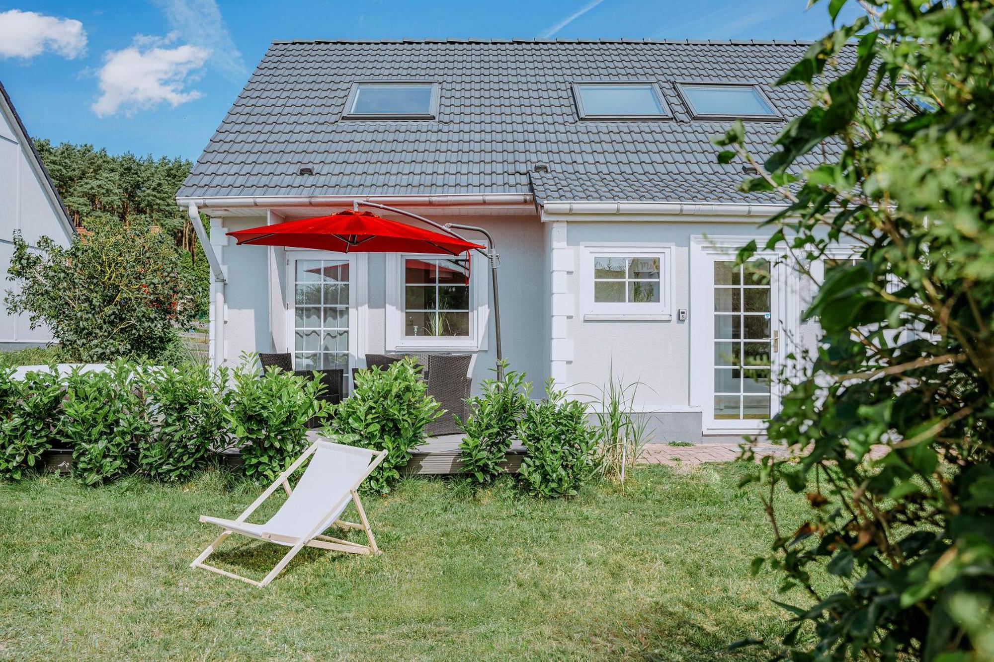Ferienhaeuser Insel Usedom Haus Samara 8 - Blick Aufs Achterwasser! Whirlpool Und Sauna Lutow Exterior photo